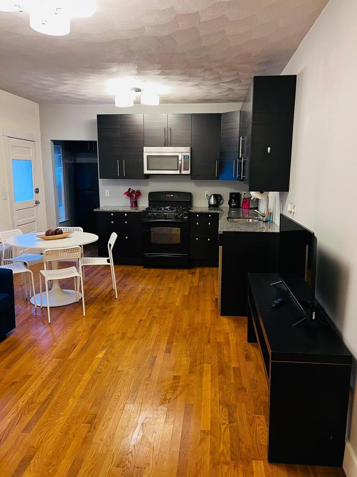 Renovated, 10 Min From The City Boston Buitenkant foto